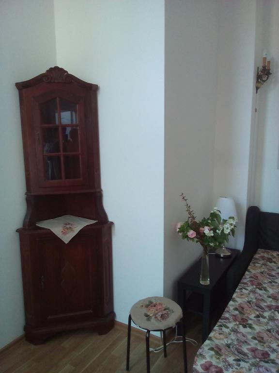 Brown Amber Apartment Liepaja Bagian luar foto